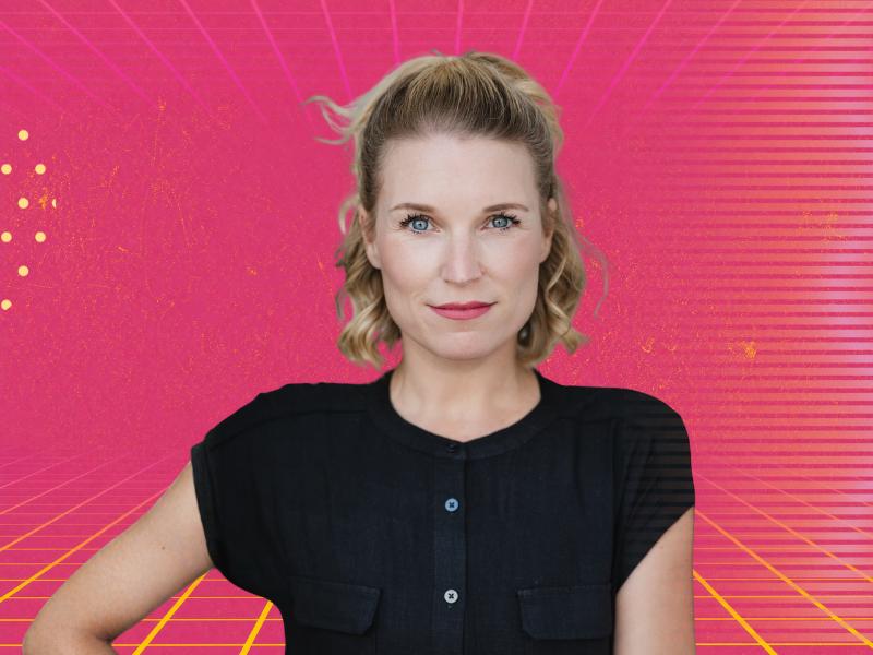 Nadine Kühn als Helga im Musical KICK LIKE A WOMAN Köln